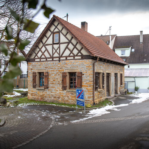 30000 Euro sind für die Sanierung der Backhäuser in Notzingen, auf dem Foto zu sehen, und Wellingen eingeplant.Foto: Jean-Luc J