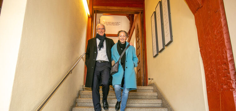 Noch geht der Lotse nicht von Bord, doch für Jürgen und Angela Zieger steht ein neuer Lebensabschnitt an.Foto: Roberto Bulgrin