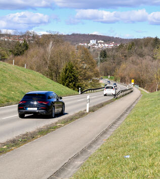 Radweg , Fußweg von Hochdorf Richtung Reichenbach