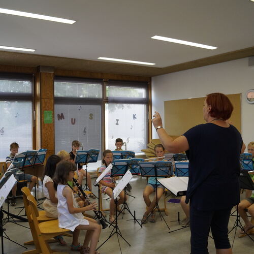Die Schüler der Bläserklassen üben oft im Orchester. Archivfoto: pr