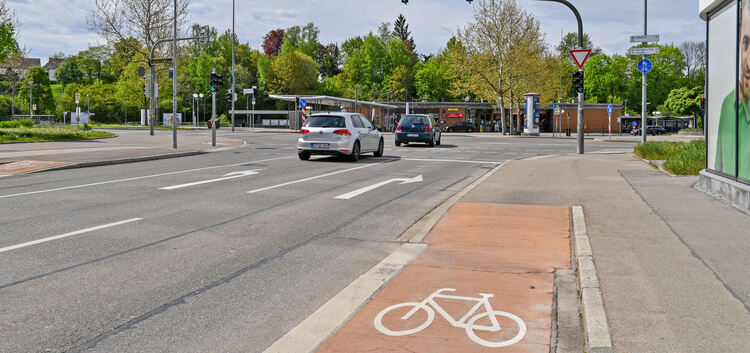Der Umbau kommt vor allem Radfahrern und Fußgängern zugute.