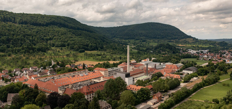 Größe und Infrastruktur der ehemaligen Papierfabrik Scheufelen würden zum Laubholzinstitut passen. Foto: Carsten Riedl