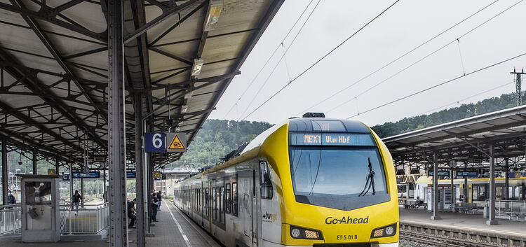 Dieser Metropol-Express von Go-Ahead fährt ab Plochingen durchs Filstal nach Ulm. Ende 2022 ist geplant, einen Regionalzug über
