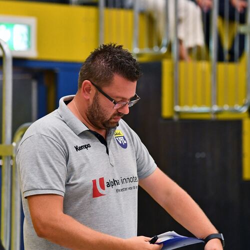 Welchen Plan hat VfL-Coach Engelbert Eisenbeil?Foto:  Markus Brändli