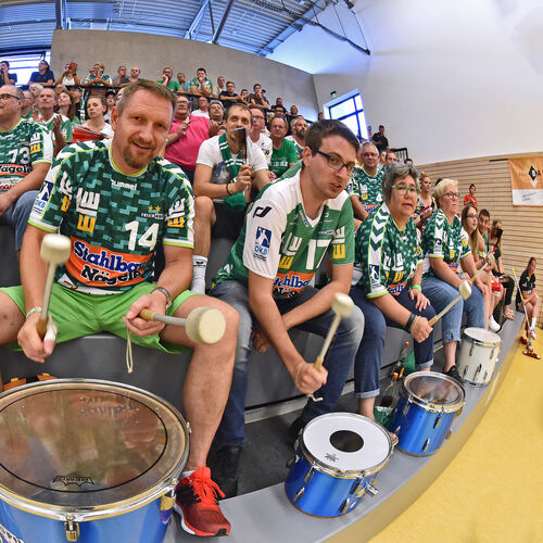 Die Göppinger Fans, hier bei einem Pokalspiel in Weilheim, fiebern dem Saisonstart entgegen. Archivfoto