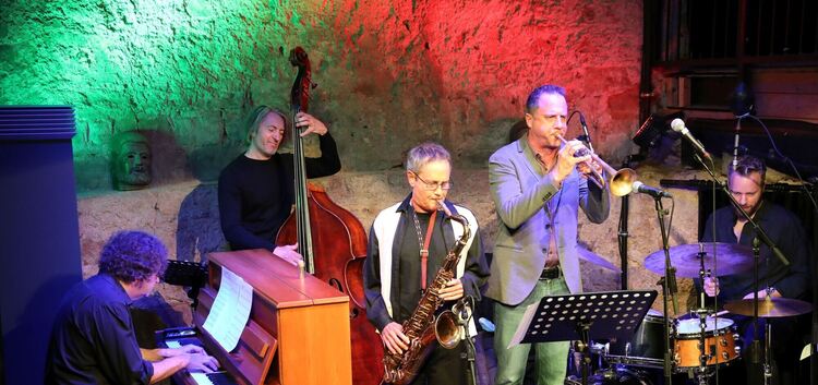 Jeder ein Meister seines Instrumentes: Die Musiker des Kölner Quintetts entführten die Zuhörer auf eine spannende Reise durch di