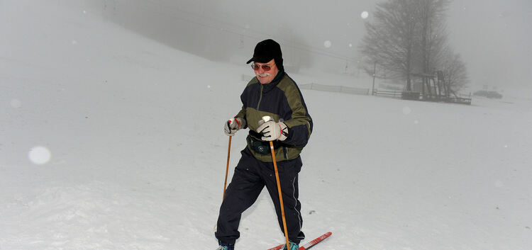 Winter, Wintereinbruch, Schnee, NebelSkilift Pfulb, Langlauf, Skilanglauf, Skilangläufer, Ruhe