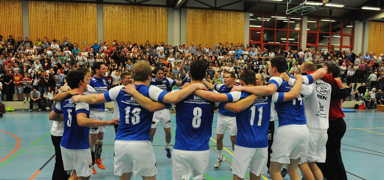 Freudentänzchen in Lenningen: Ob die SG-Handballer morgen Abend wieder Grund zum Feiern haben wie unlängst gegen Talheim? Foto: