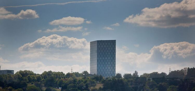 Neuer Blickfang auf den Fildern: Das 66 Meter hohe Festo-Hochhaus ist nach der Frauenkirche das zweithöchste Gebäude in Esslinge
