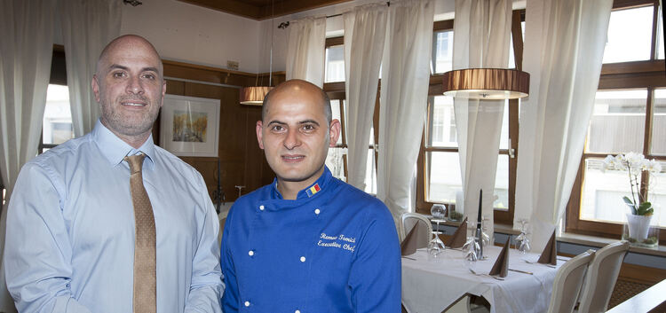 Der neue Wirt Michele Allegro (links) und Chefkoch Tomici Iota Remus.Foto: Jean-Luc Jacques