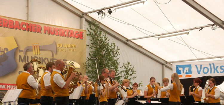 Musik war Trumpf am vergangenen Wochenende in Schlierbach - nicht nur im Festzelt, sondern auch beim feierlichen Umzug. Unter an