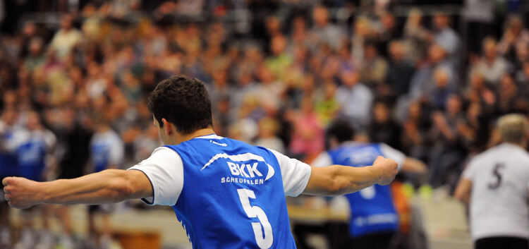 Ob die SG-Handballer (hier der momentan verletzte Max Bächle) in Reutlingen wieder was zu jubeln haben werden? Foto: Markus Brän