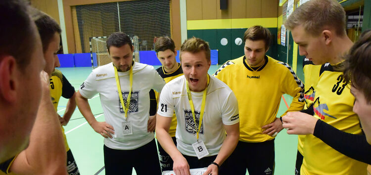 Zwei mit hohen Ansprüchen: Owens Trainer Steffen Klett (links) und Denkendorfs Ralf Wagner wollen hoch in die Bezirksliga.Fotos: