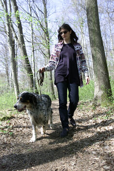 So herrlich ein ausgedehnter Waldspaziergang für Hund und Mensch auch sein mag, gilt doch - zumindest für die Menschen -, dass s