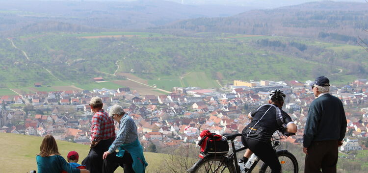 Nicht immer verläuft eine Begegnung zwischen Wanderern und Mountainbikern konfliktfrei. Foto: Jean-Luc Jacques
