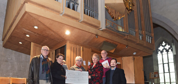 8¿000 Euro für die Orgel. Der Förderverein Kirchenmusik unter Teck ist zu seinen Wurzeln zurückgekehrt und hat für die aktuelle