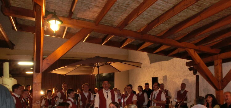 Gute Stimmung herrschte beim Auftritt des Unterlenninger Musikvereins im Burgenland. Foto: privat