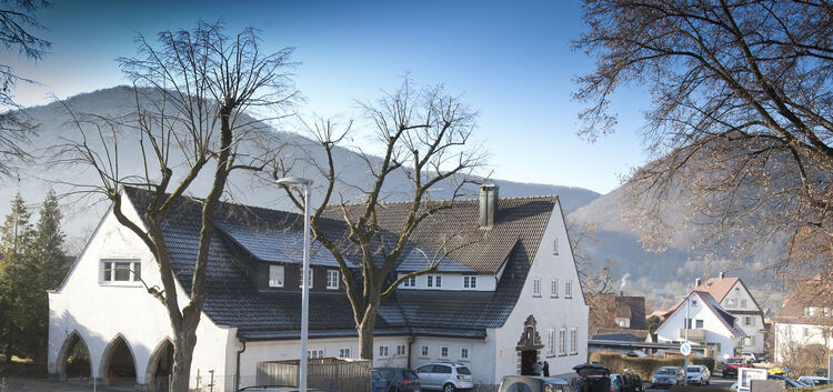 In die Jahre gekommen ist der Kindergarten Tobelstraße in Oberlenningen. Eine Komplettsanierung hängt jedoch von Landesmitteln a