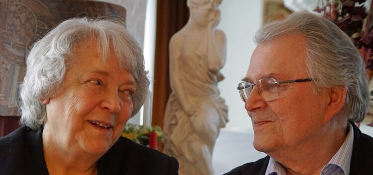 Die beiden Kirchheimer Doris und Siegbert Limmer sind seit 60 jahren verheiratet. Foto: Thomas Krytzner