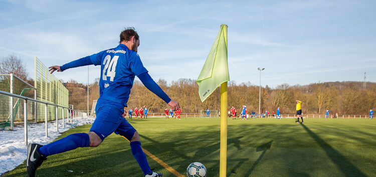 Testspiel Ebersbach (rot) gegen VFL (blau)