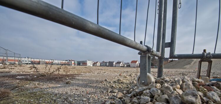 Noch ist der Boden im Steingau-Quartier mit vielen Steinen übersät. Ende April soll aber bereits der Baubeschluss zur Erschließu
