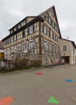 Die Sanierung der Schule ist dieses Jahr das größte Projekt der Gemeinde Ohmden.Foto: Carsten Riedl
