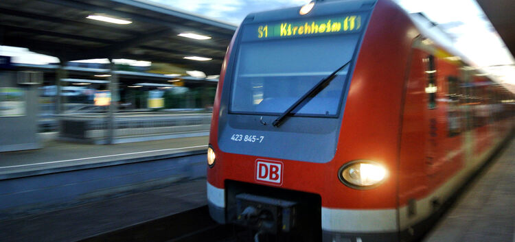 In der S-Bahn nach Kirchheim wurde ein Mädchen von einem Unbekannten belästigt. Symbolfoto