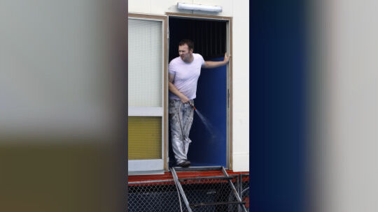 Zirkus Charles Knie auf Ziegelwasen ber Zeltaufbau